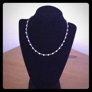 Necklace and earring set